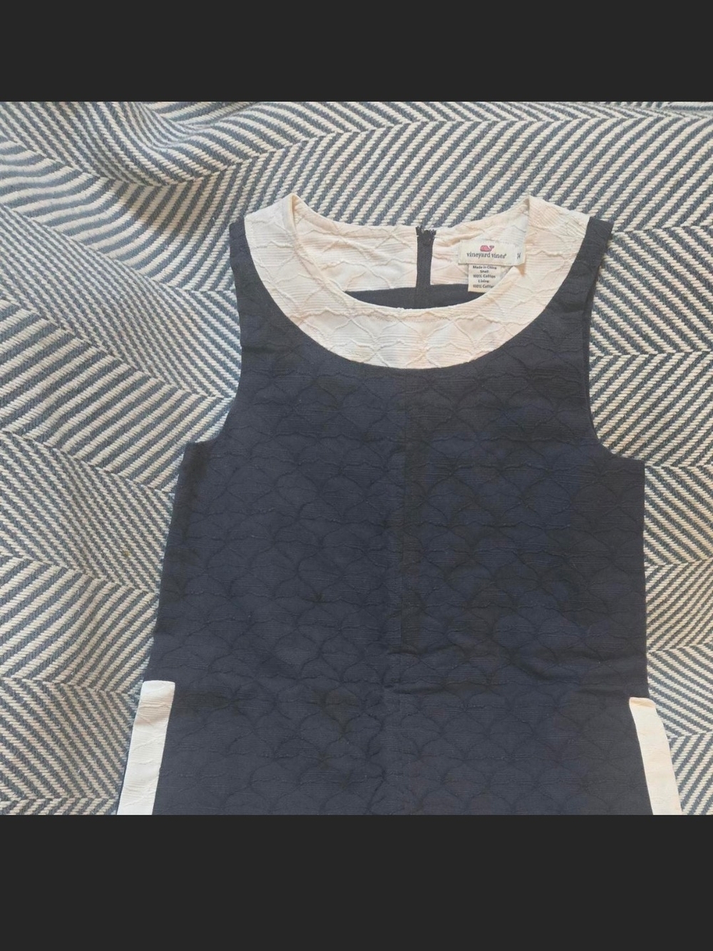 Vineyard Vines Navy Dress with White Trim